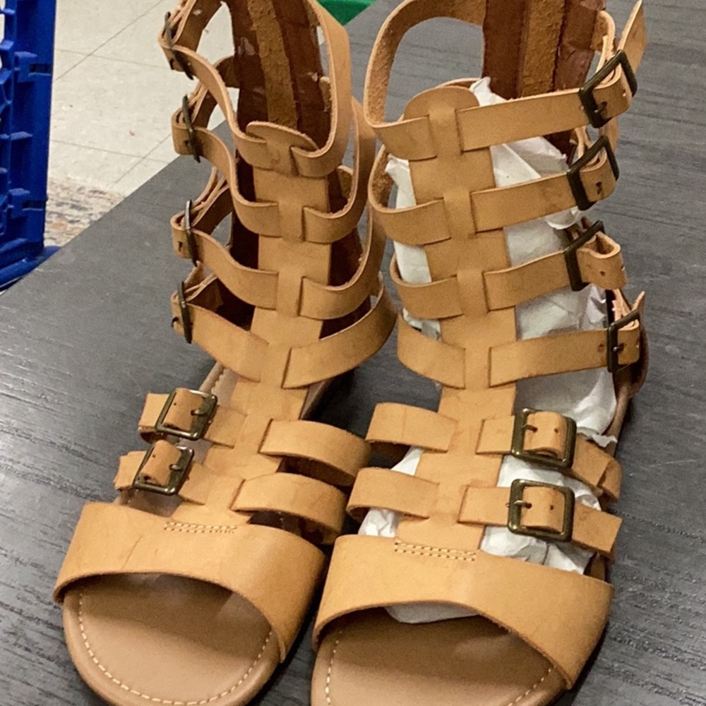 New Women's Tan Gladiator Sandals